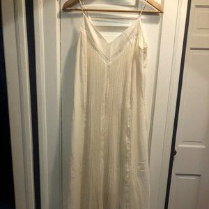 Club Monaco Pleated V-Neck Dress White Sz 00